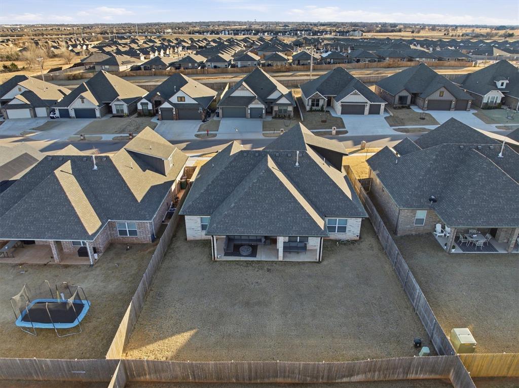 9209 SW 44th Terrace