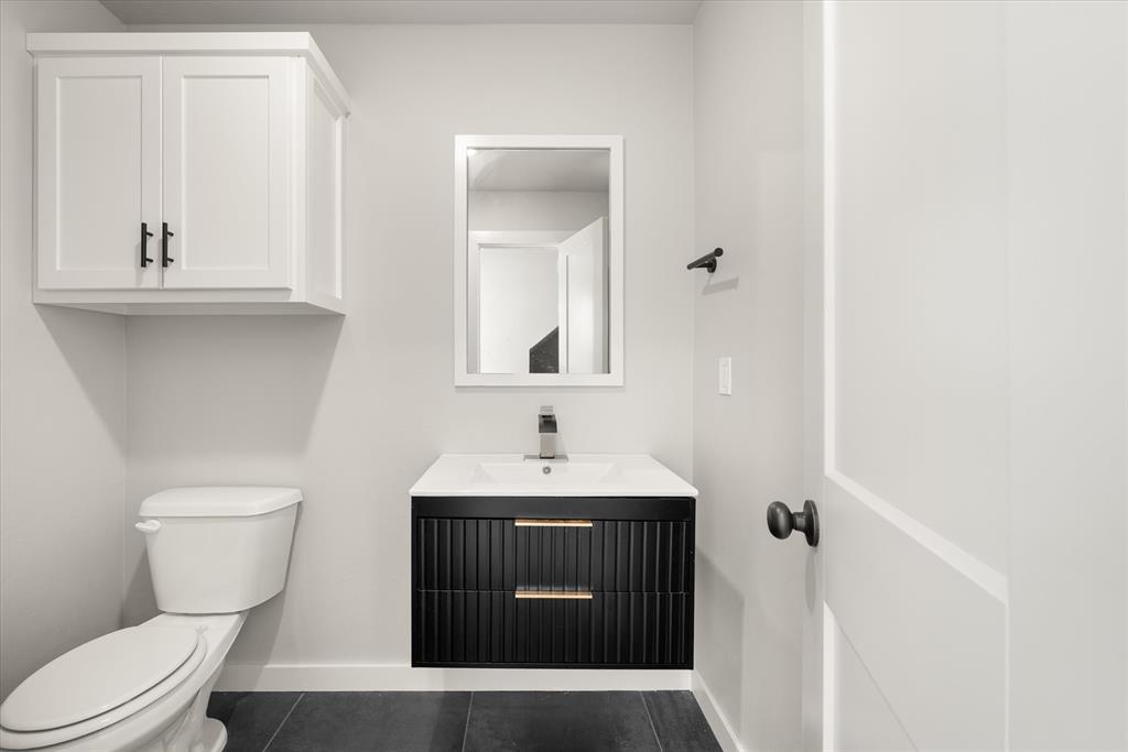 9209 SW 44th Terrace