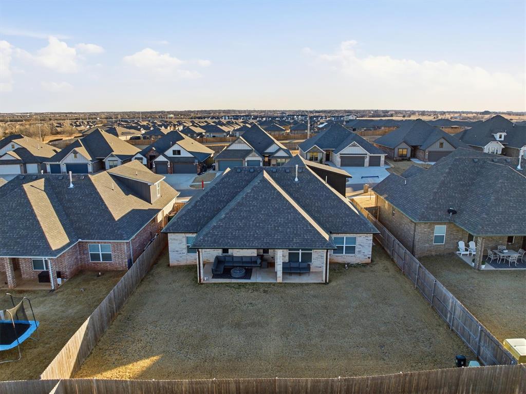 9209 SW 44th Terrace