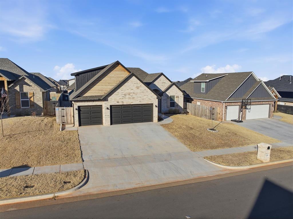 9209 SW 44th Terrace