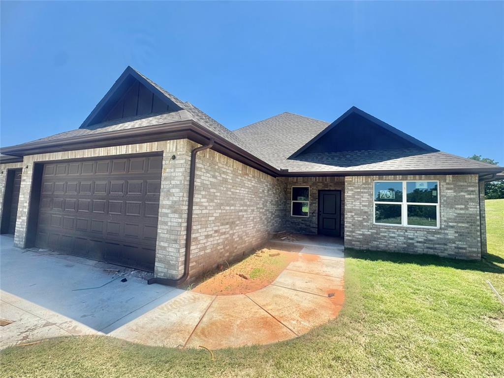201 Canyon Creek Lane