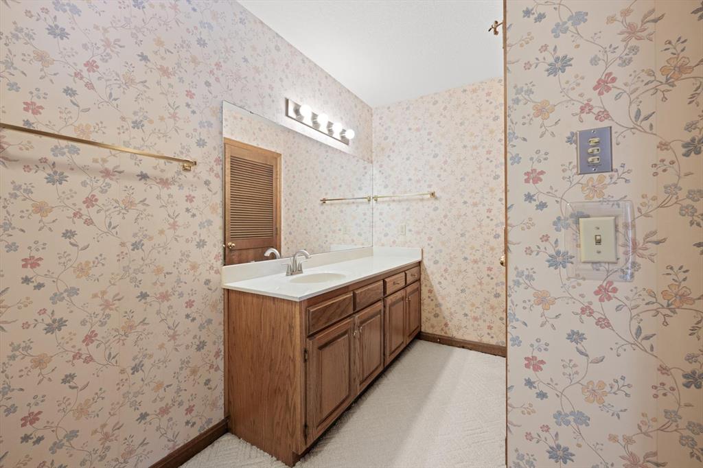 11300 N Pennsylvania Avenue Unit: 129
