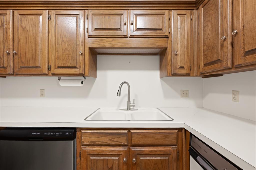 11300 N Pennsylvania Avenue Unit: 129