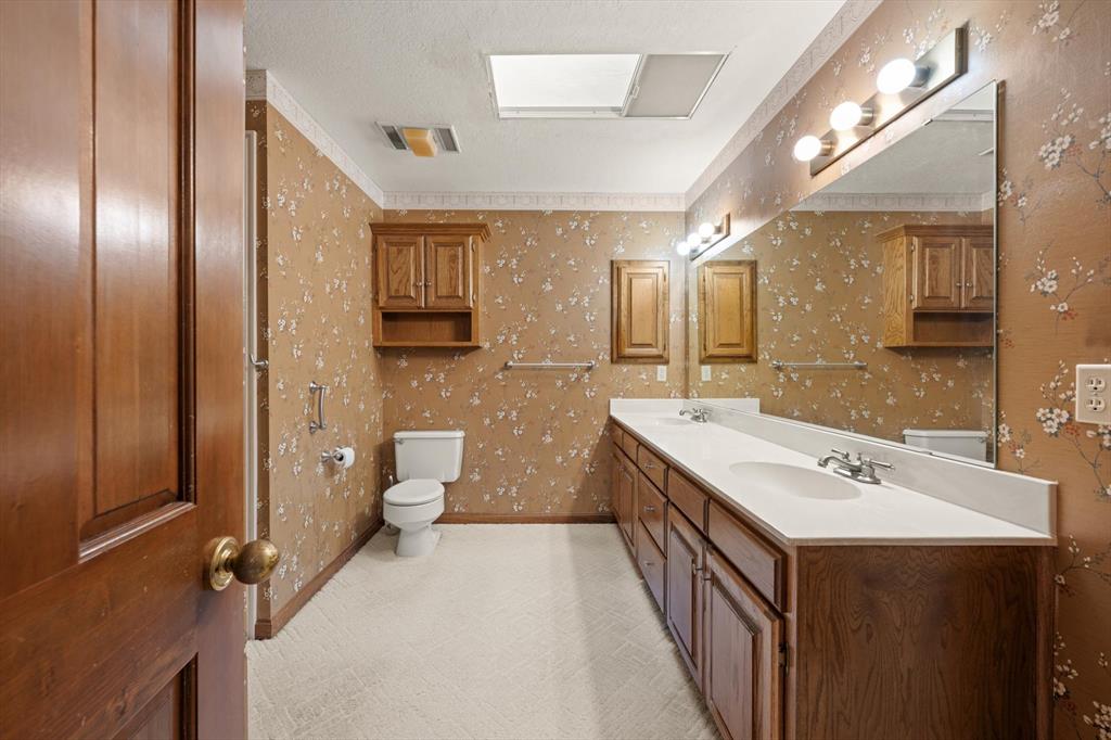 11300 N Pennsylvania Avenue Unit: 129