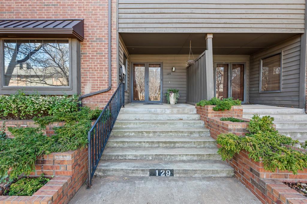 11300 N Pennsylvania Avenue Unit: 129