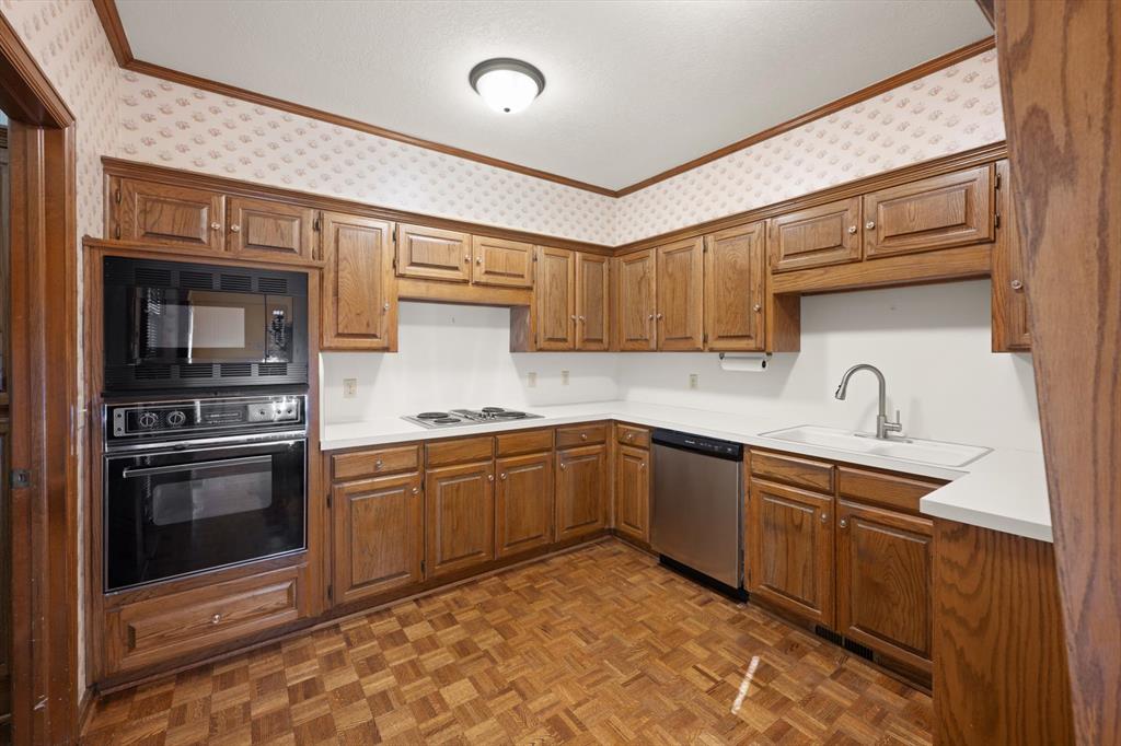 11300 N Pennsylvania Avenue Unit: 129