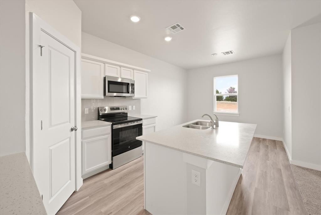 5190 Grassland Drive