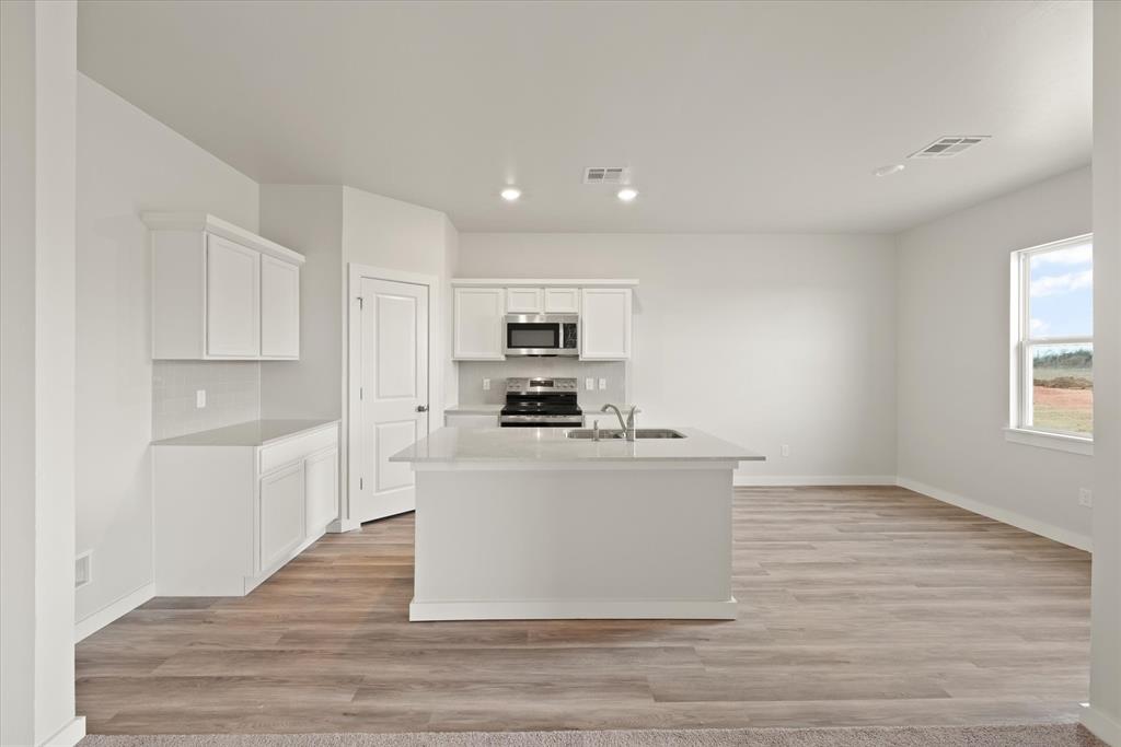 5190 Grassland Drive