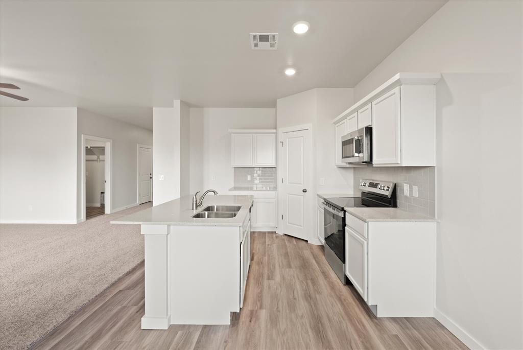 5190 Grassland Drive