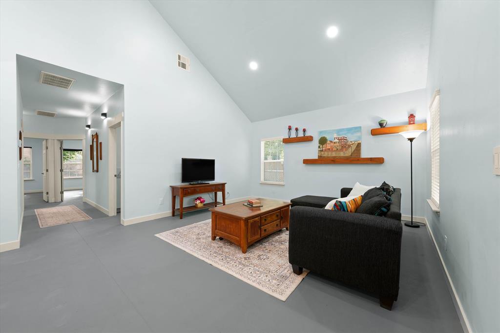 310 S Elm Street