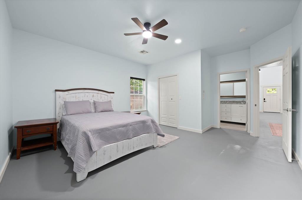 310 S Elm Street