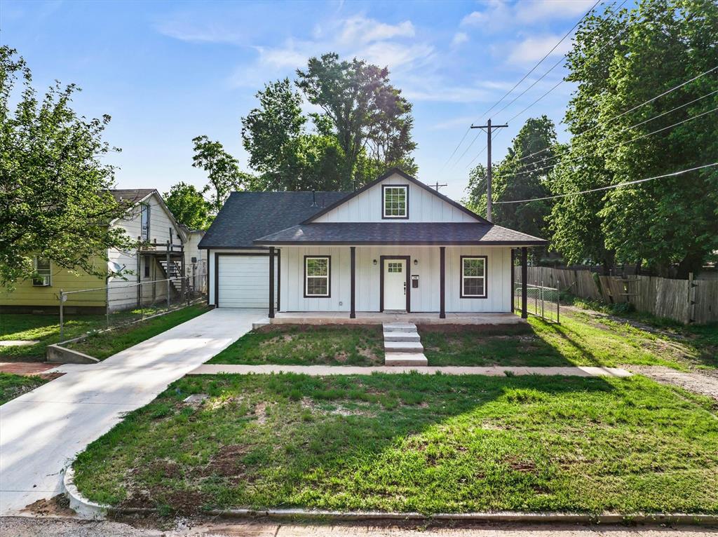 310 S Elm Street