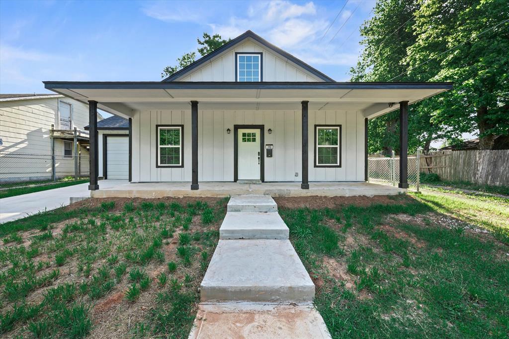 310 S Elm Street