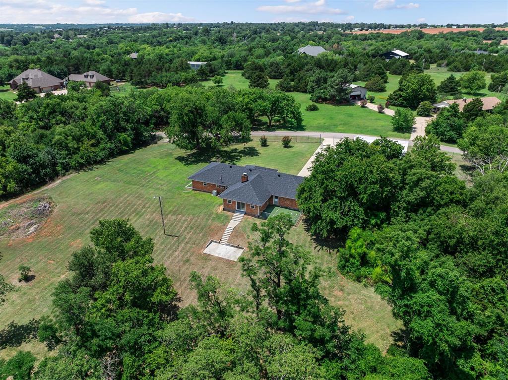400 Longview SW Drive