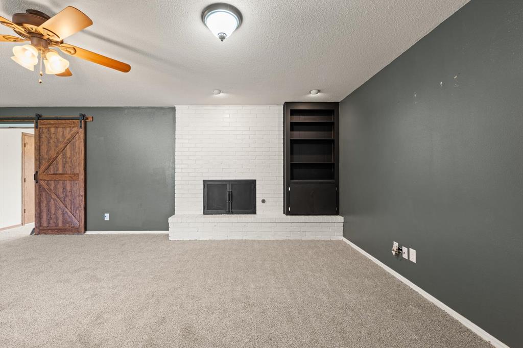 400 Longview SW Drive