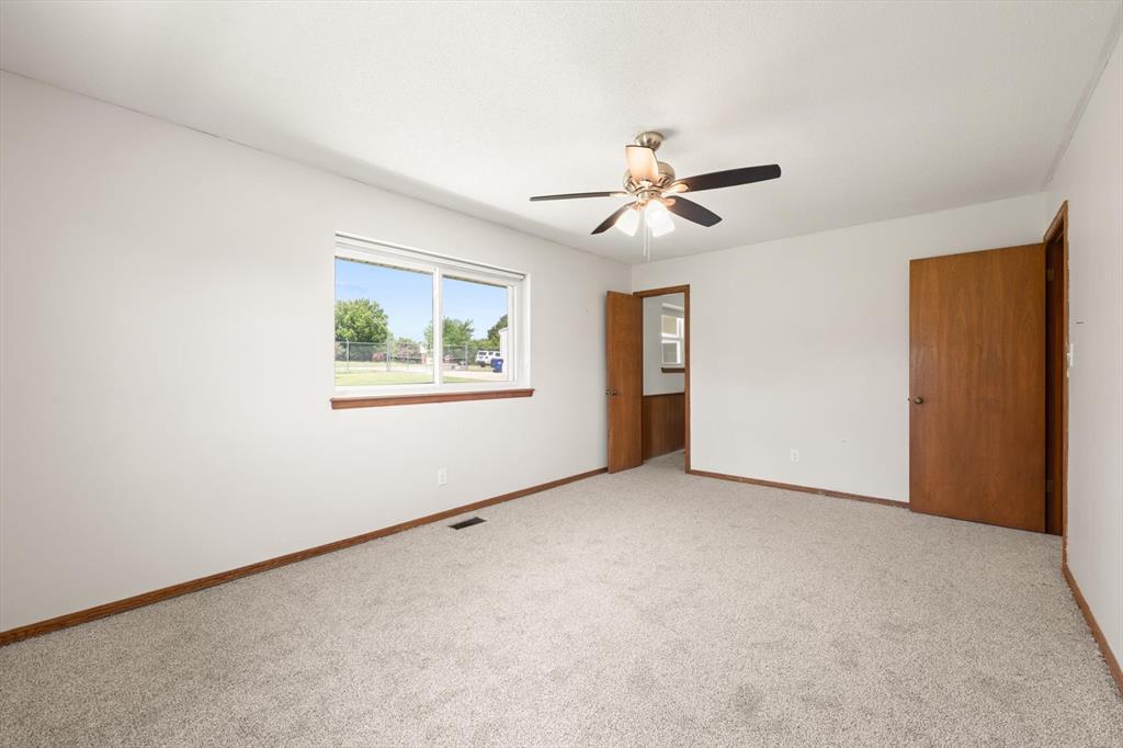 400 Longview SW Drive