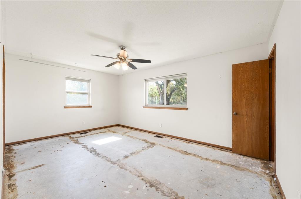 400 Longview SW Drive