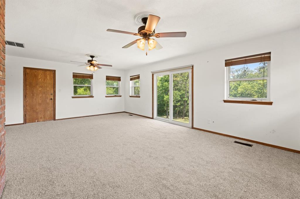 400 Longview SW Drive