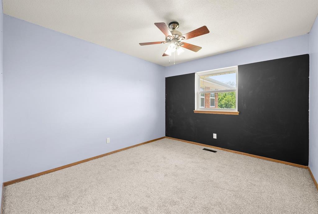 400 Longview SW Drive