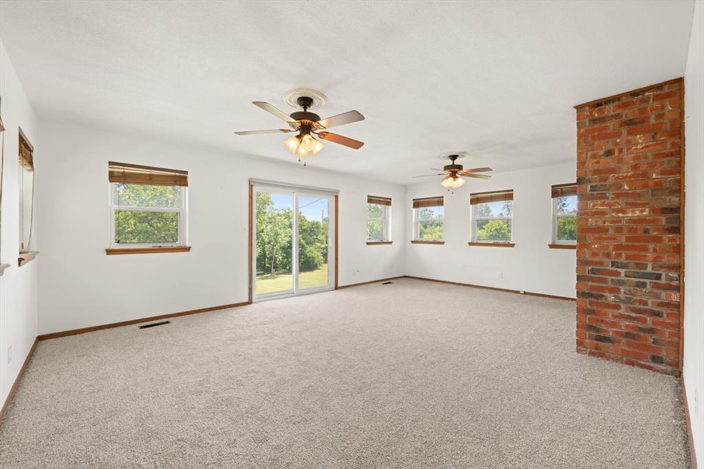 400 Longview SW Drive