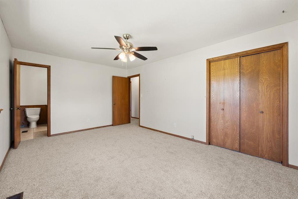 400 Longview SW Drive
