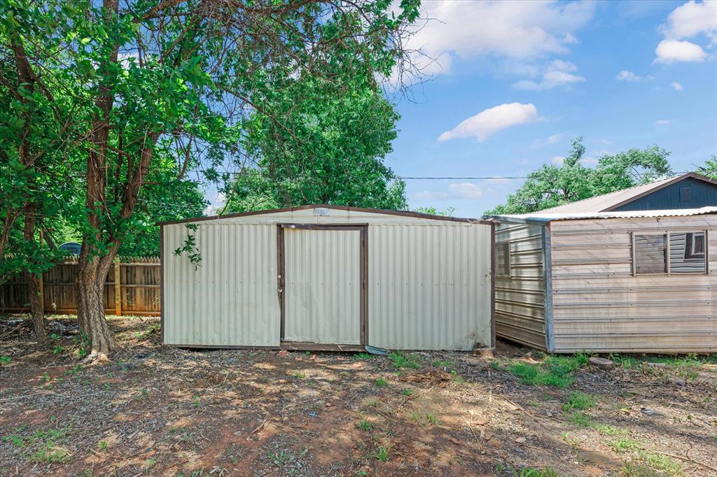 1025 Elmwood Drive