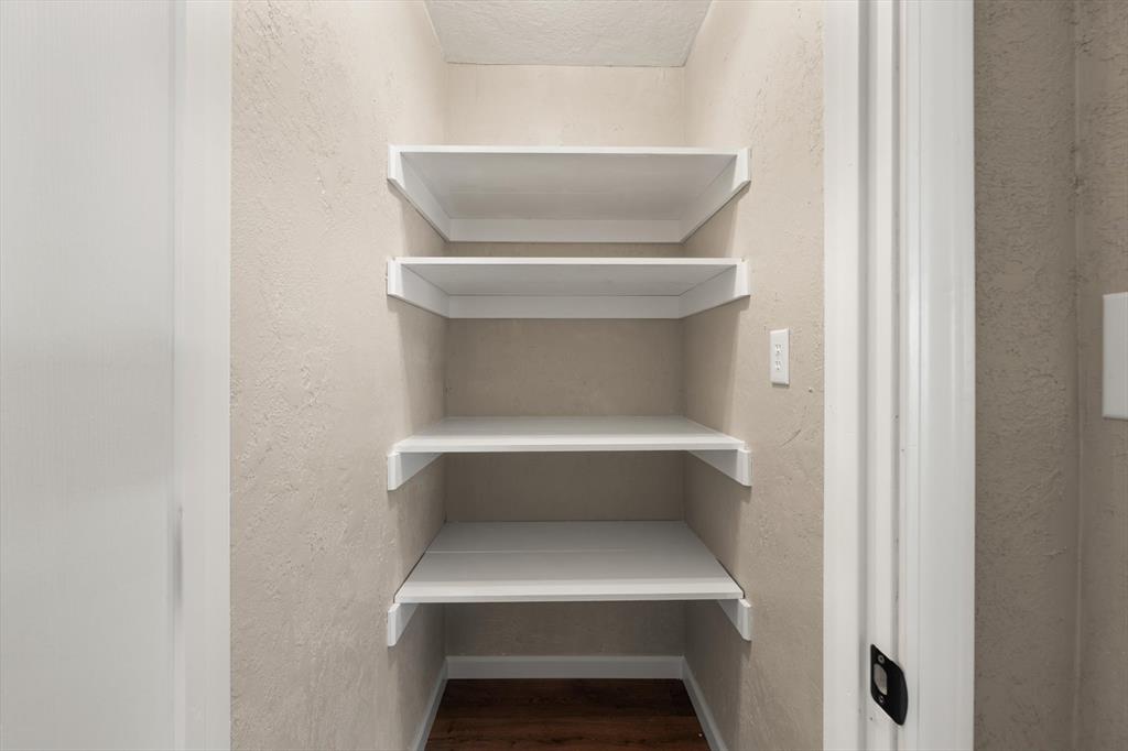 1025 Elmwood Drive