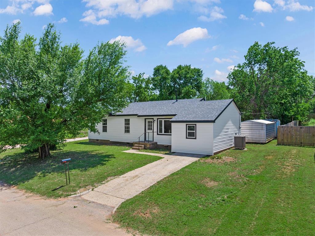 1025 Elmwood Drive