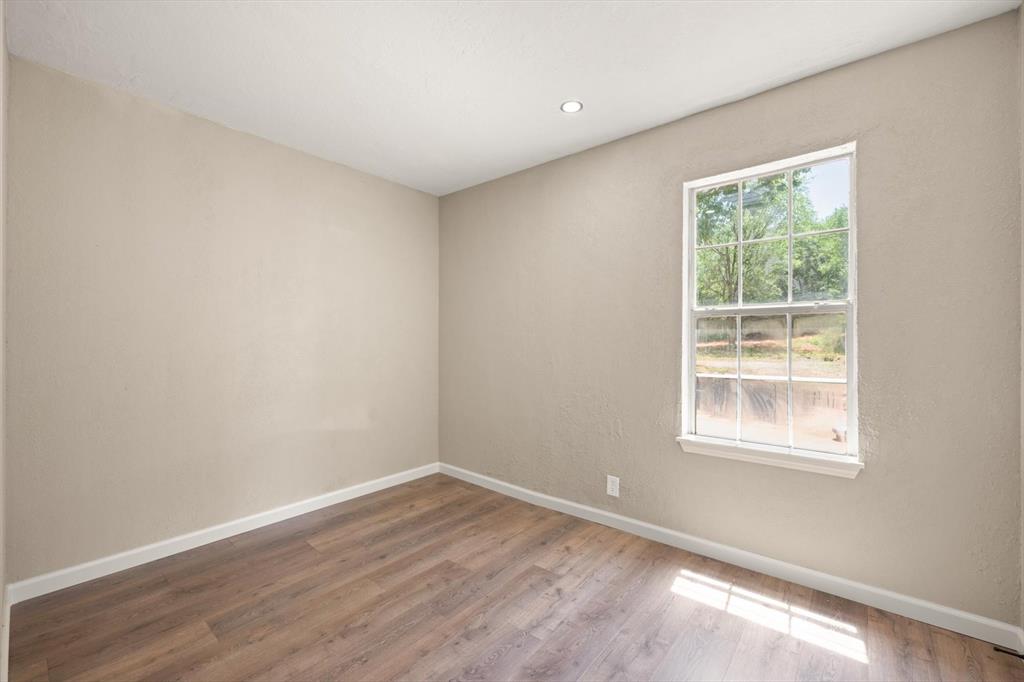 1025 Elmwood Drive