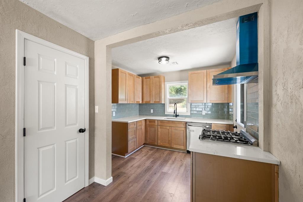 1025 Elmwood Drive