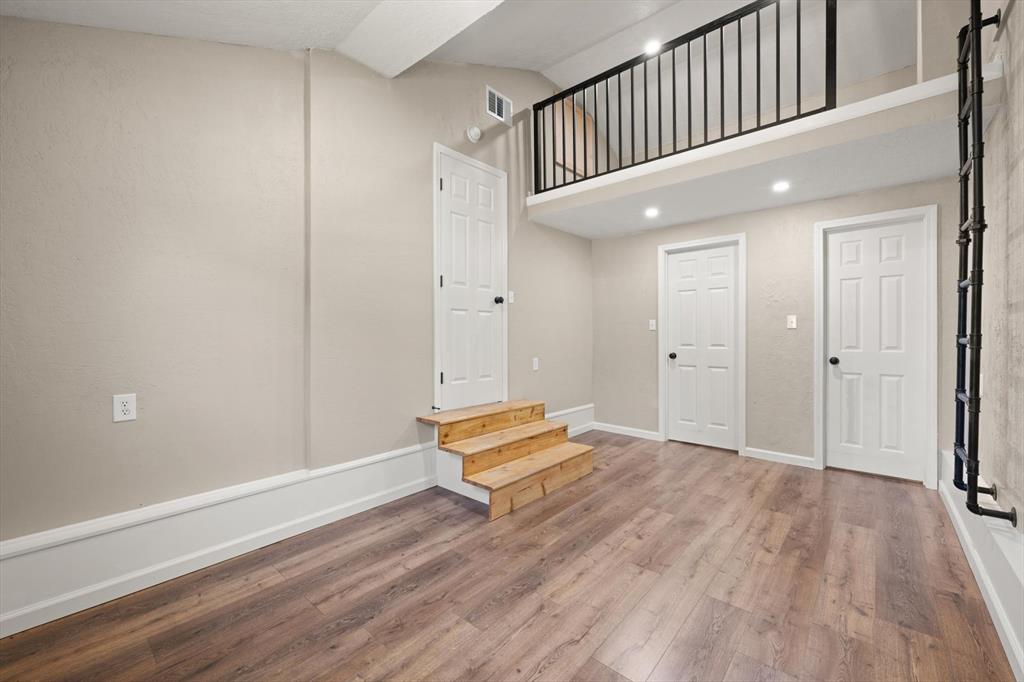 1025 Elmwood Drive