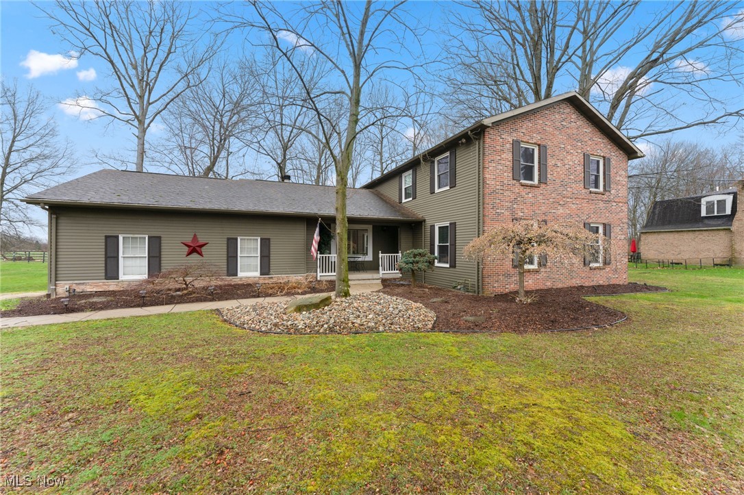 1929 Twin Oaks Drive