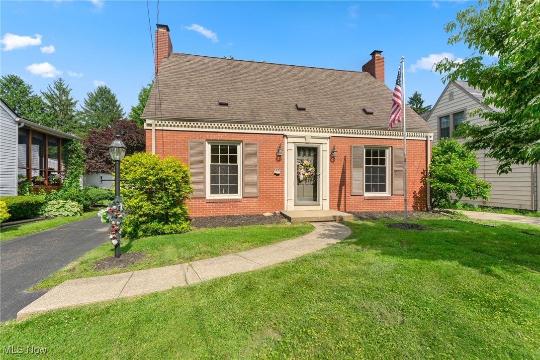 323 Christian Avenue
