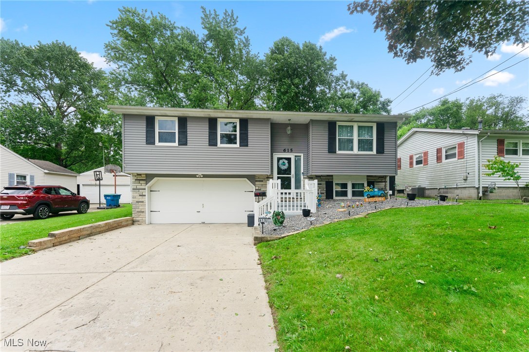 615 Elmwood Drive