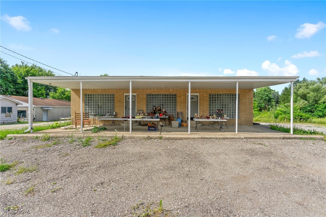 5987 Youngstown Road