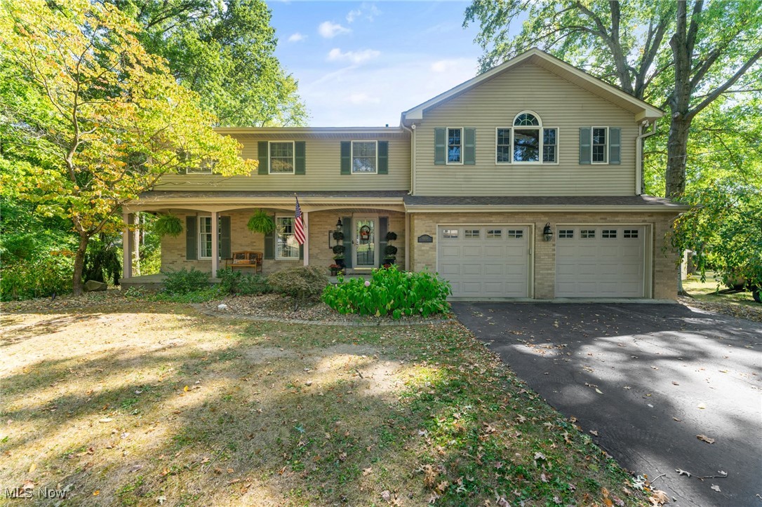 6976 White Oak Drive