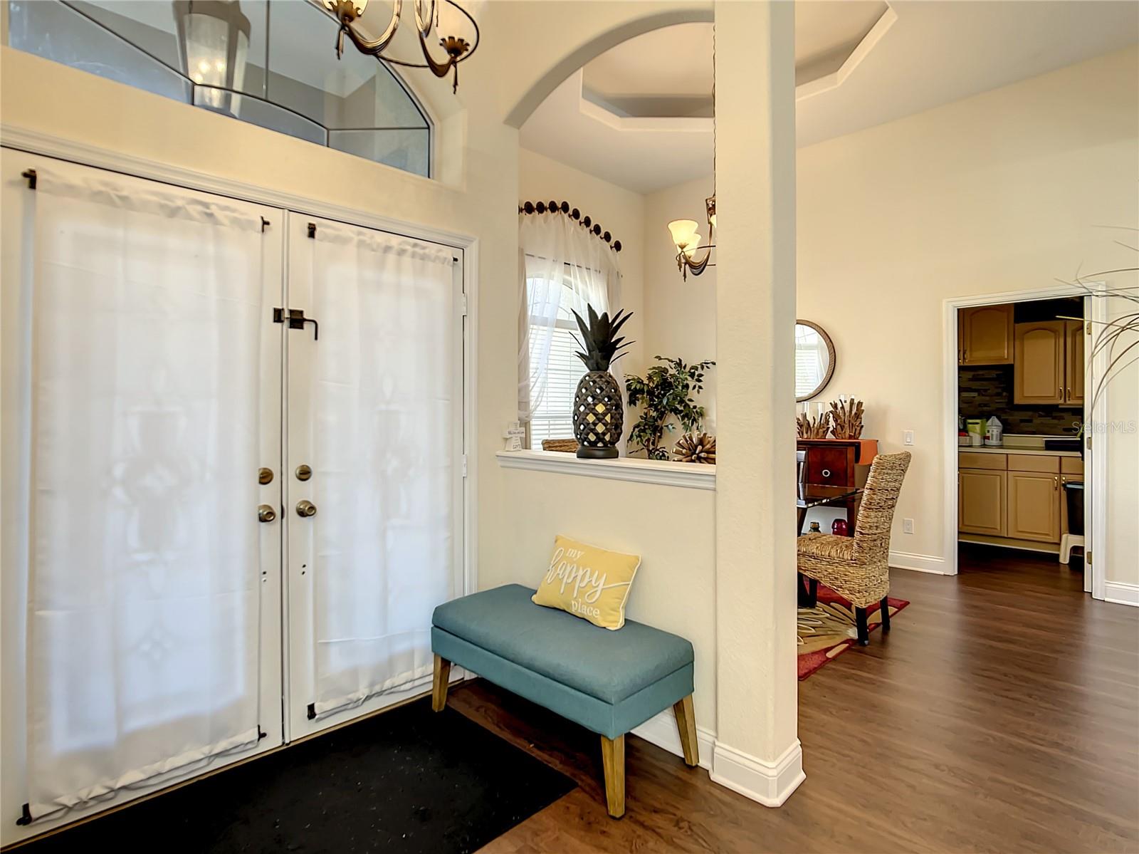 337 HAMILTON SHORES DR NE