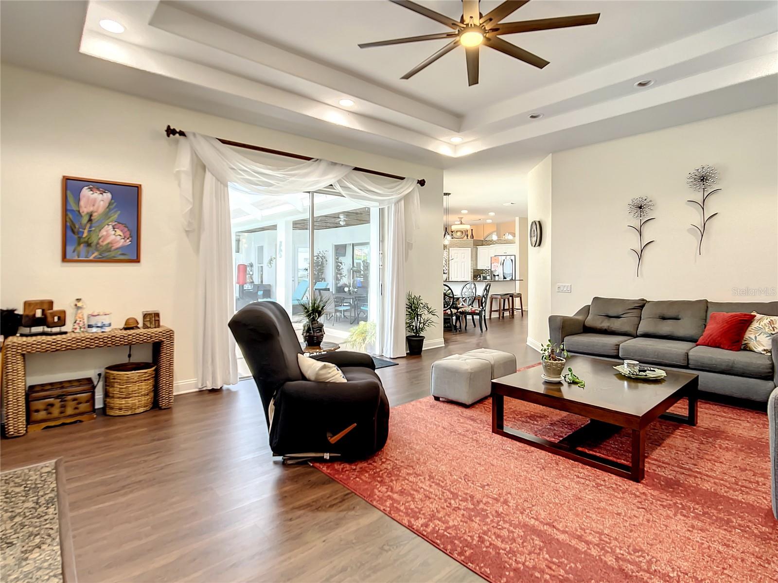 337 HAMILTON SHORES DR NE