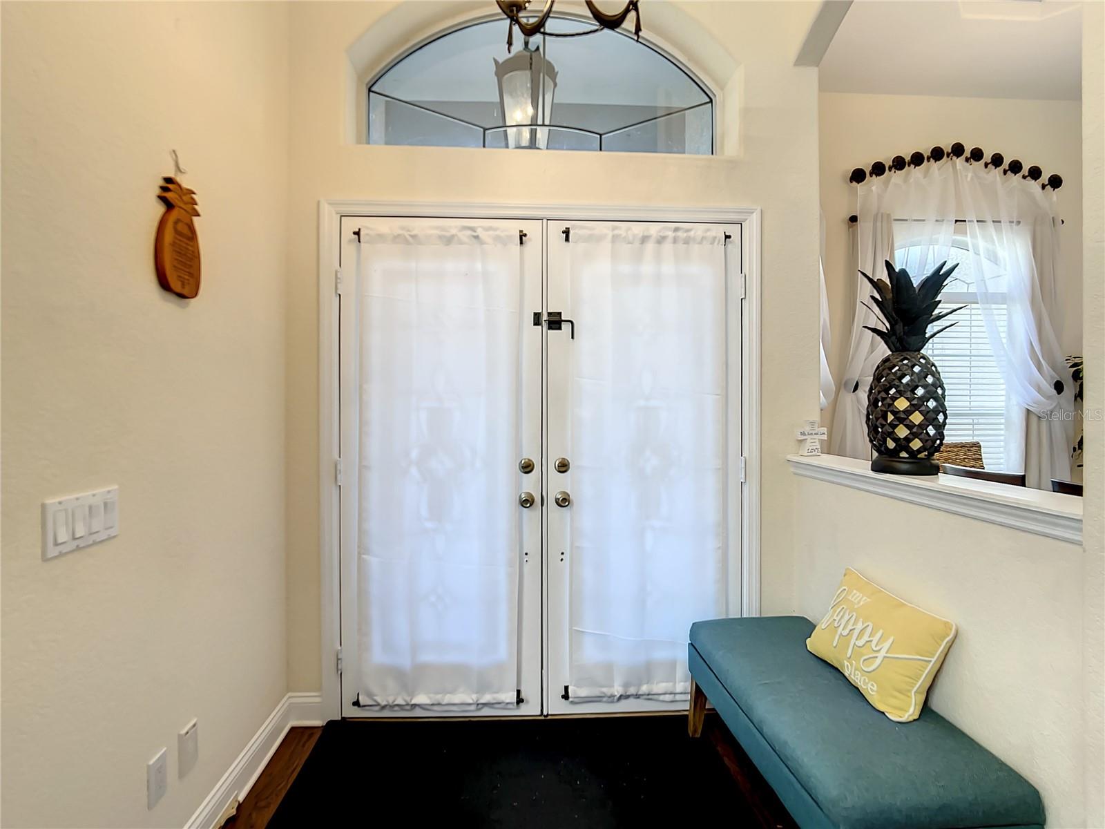 337 HAMILTON SHORES DR NE