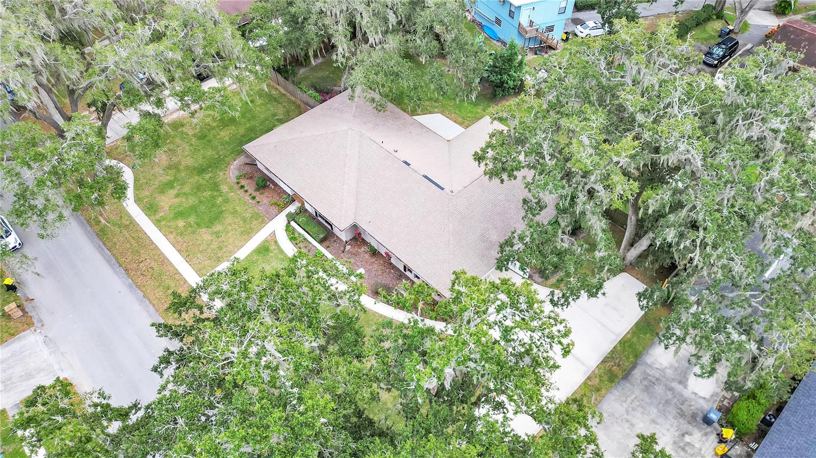 116 ELM SQ N