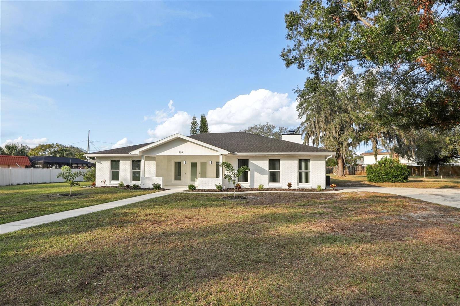 518 COLEMAN DR W