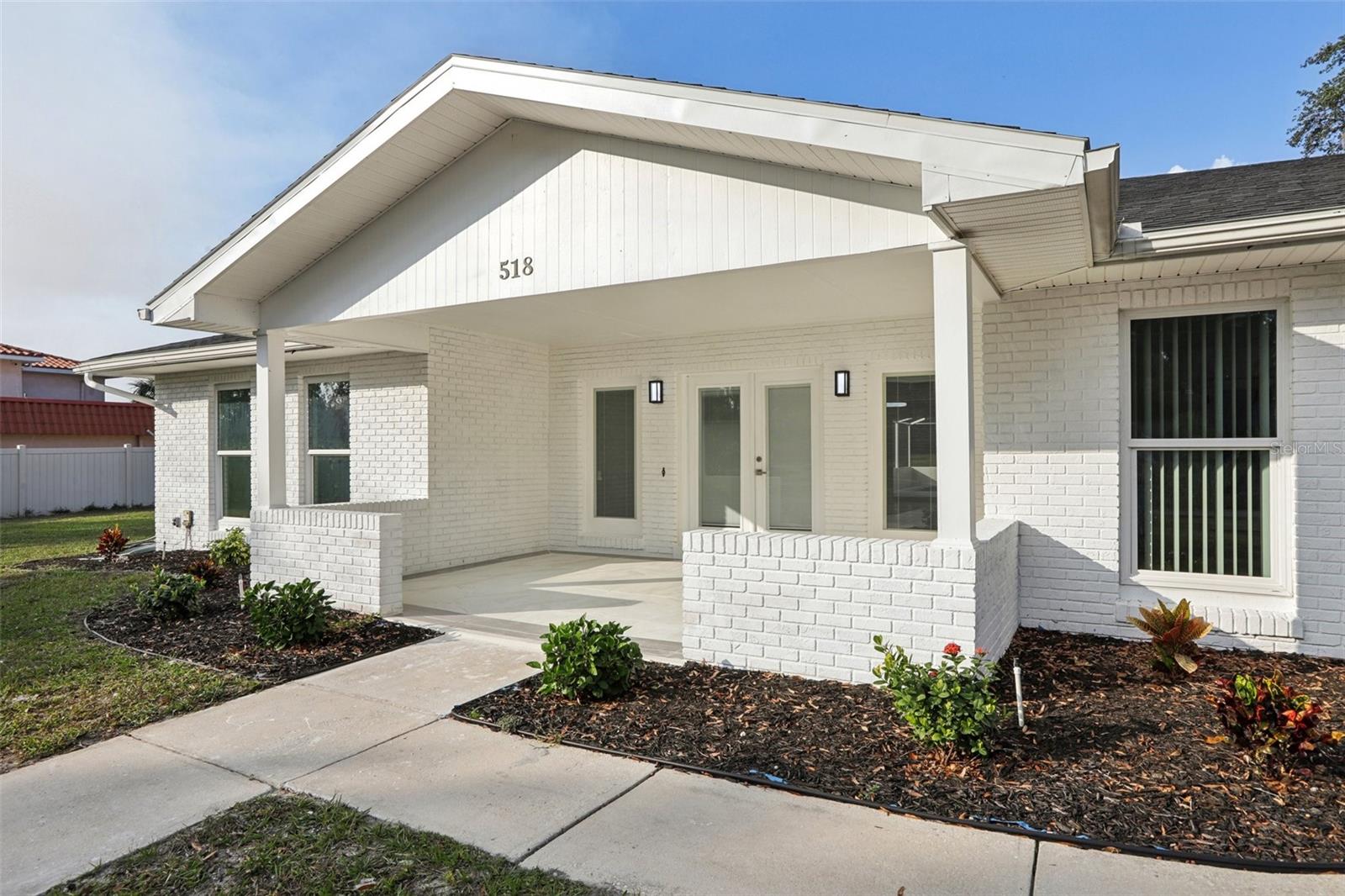 518 COLEMAN DR W