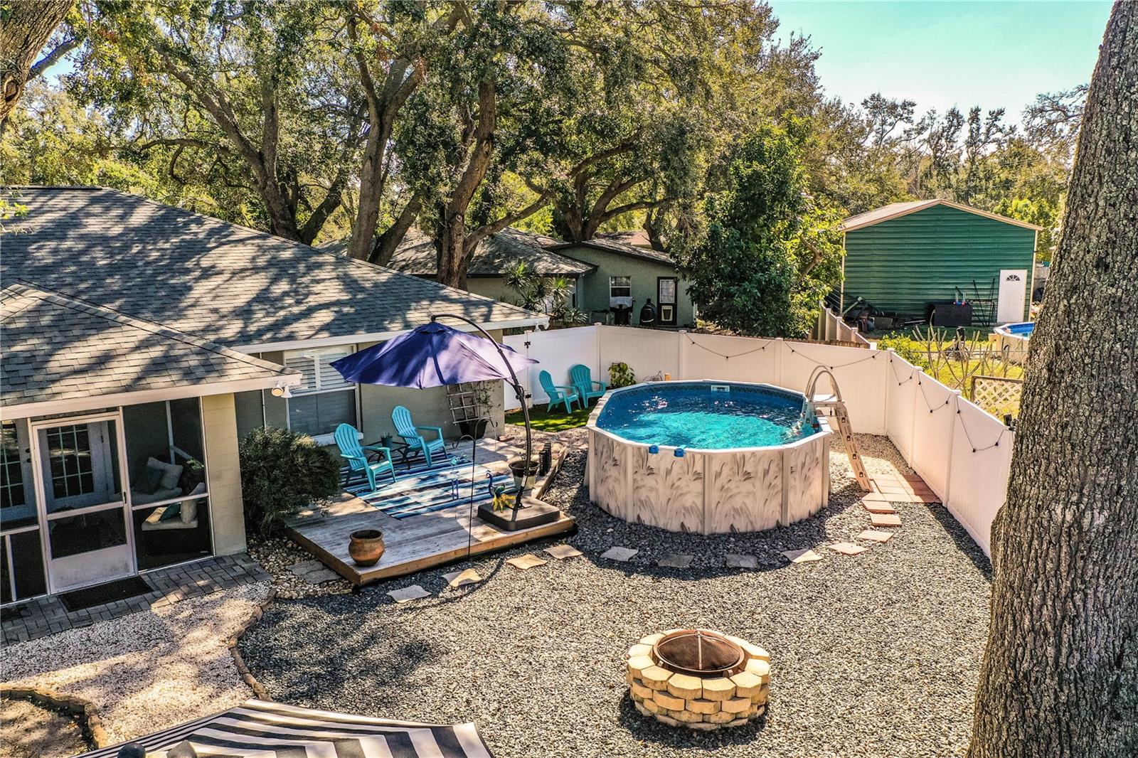 2227 HOWARD WEST AVE