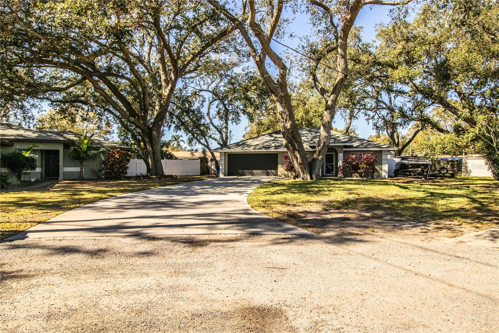 2227 HOWARD WEST AVE