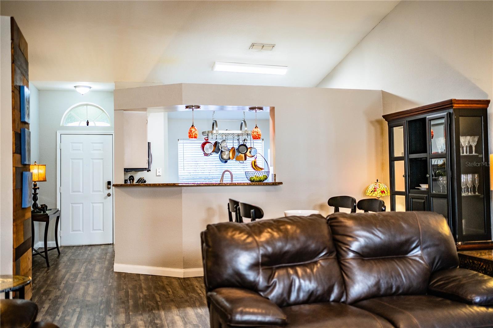 2227 HOWARD WEST AVE
