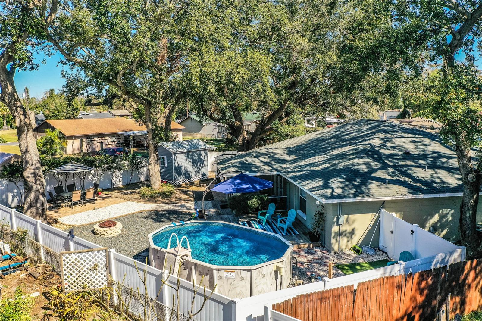 2227 HOWARD WEST AVE