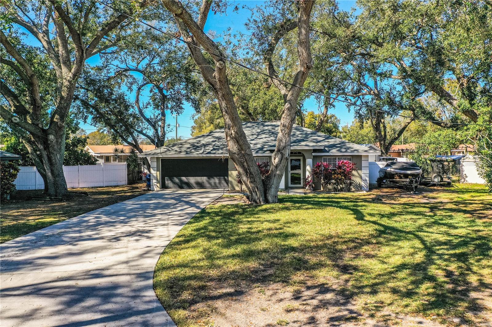 2227 HOWARD WEST AVE
