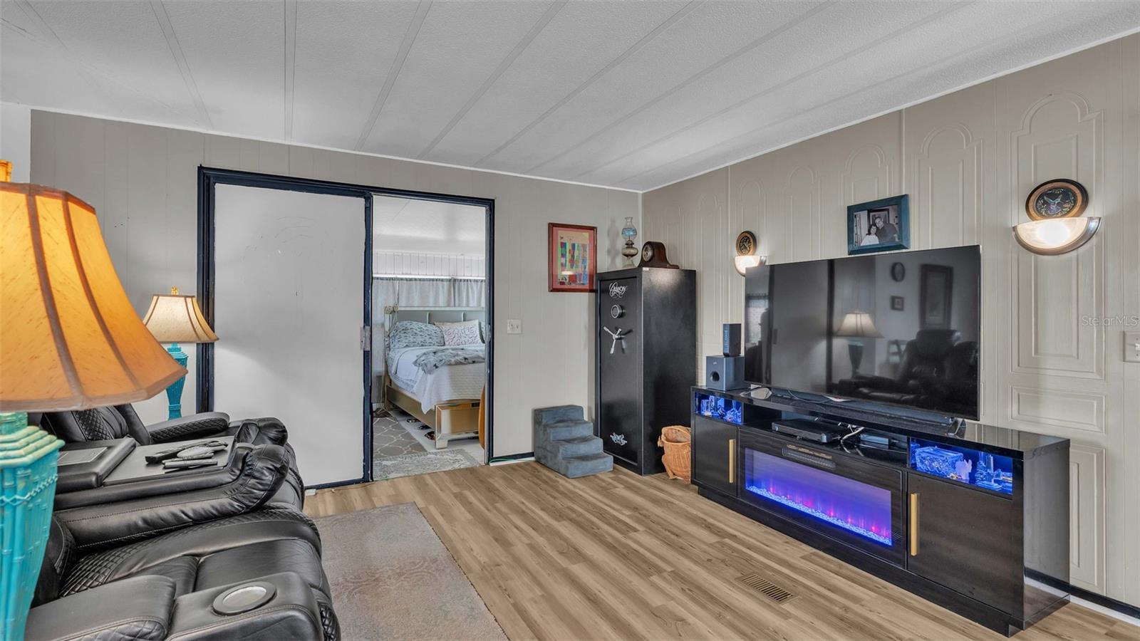 1610 REYNOLDS RD #50