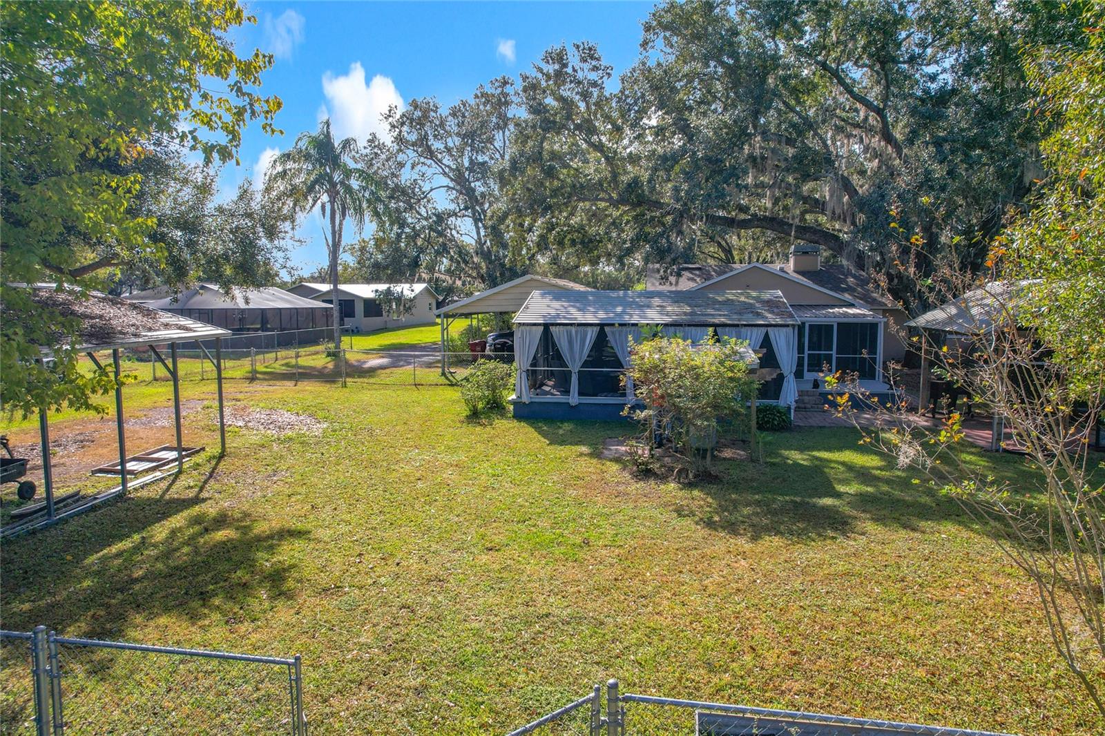 2008 STRAWBERRY DR