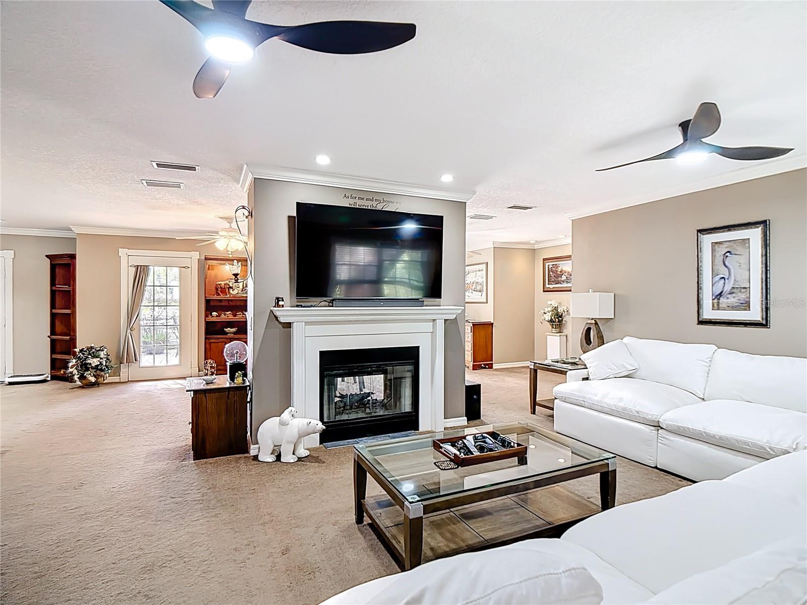 2008 STRAWBERRY DR